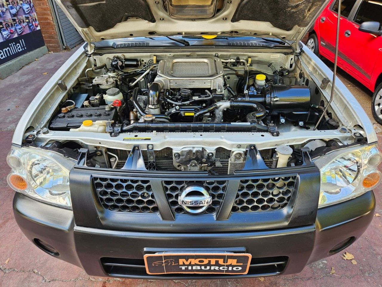 Nissan NP 300 Usada Financiado en Mendoza, deRuedas