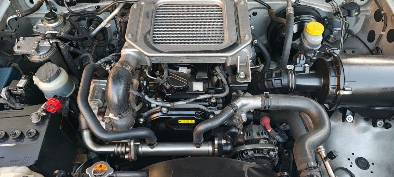 Nissan NP 300 Usada en Mendoza, deRuedas