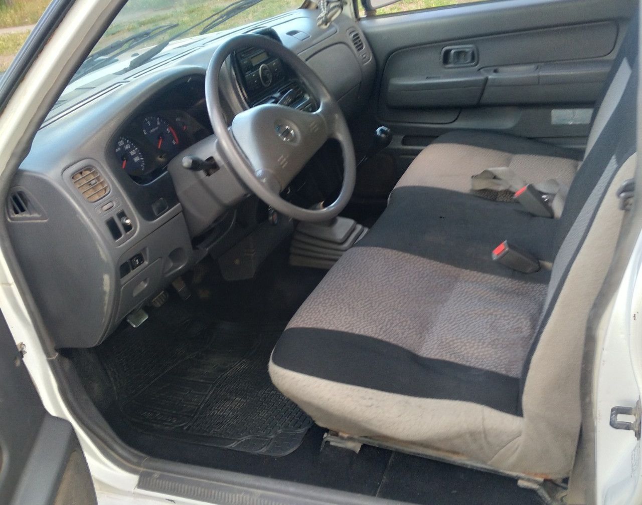 Nissan NP 300 Usada en Mendoza, deRuedas