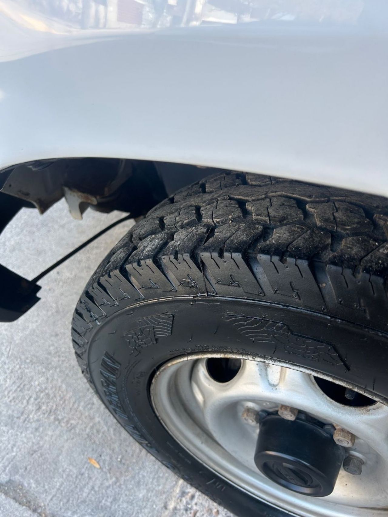 Nissan NP 300 Usada en Mendoza, deRuedas