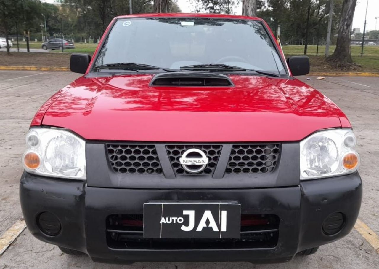 Nissan NP 300 Usada en Córdoba, deRuedas