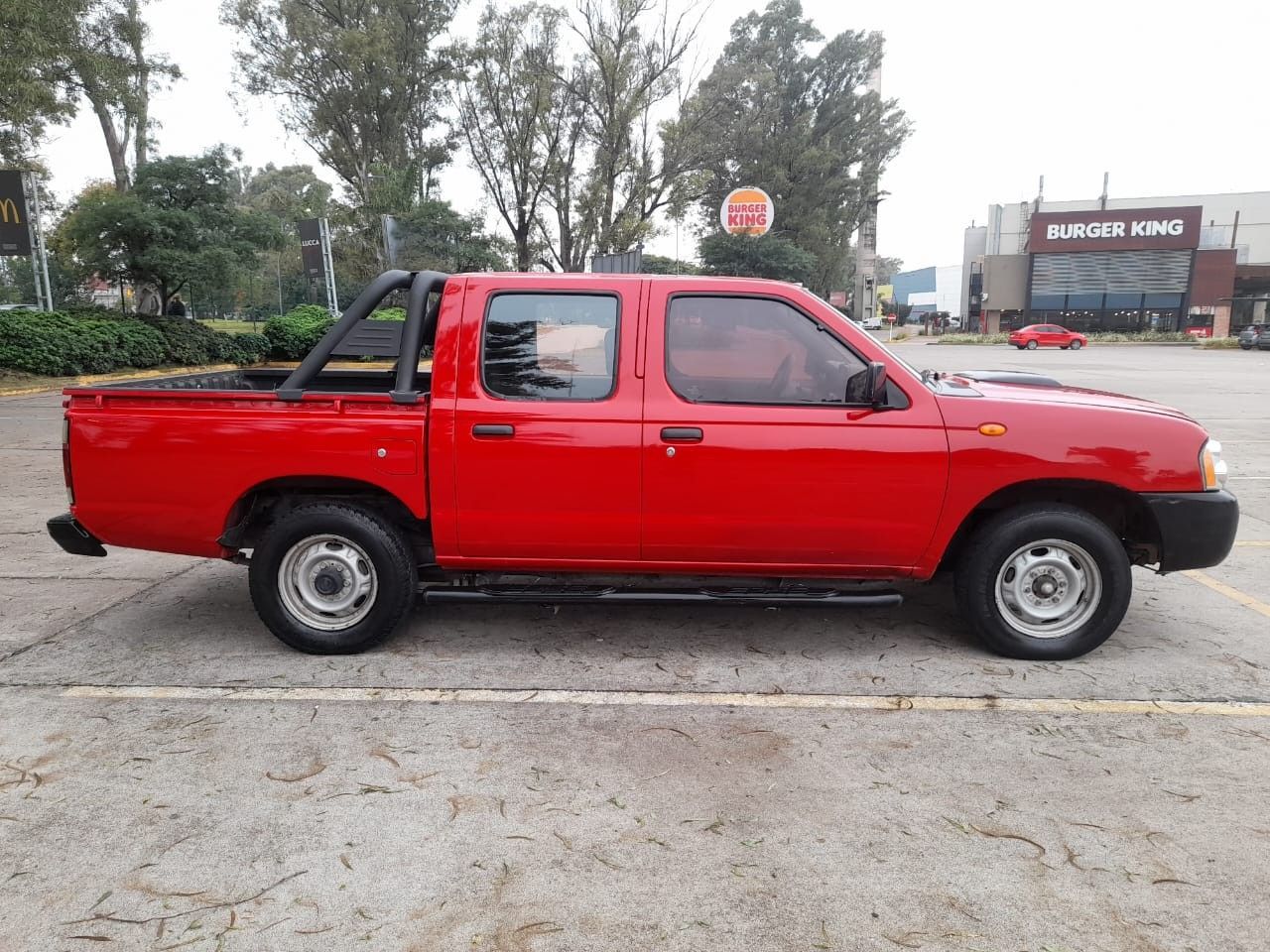 Nissan NP 300 Usada en Córdoba, deRuedas