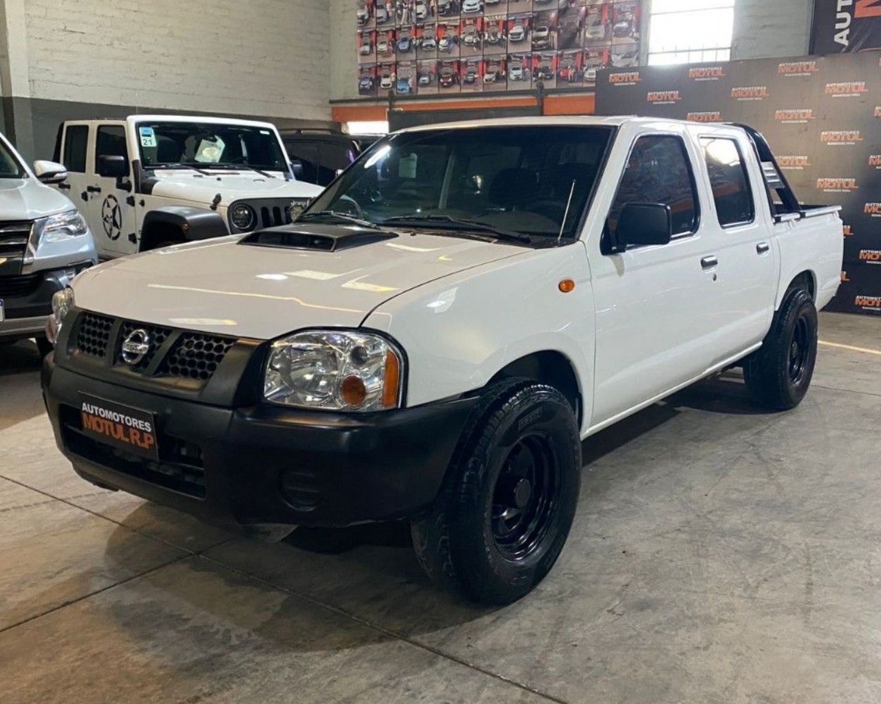 Nissan NP 300 Usada en Mendoza, deRuedas