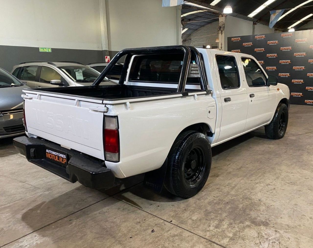 Nissan NP 300 Usada en Mendoza, deRuedas