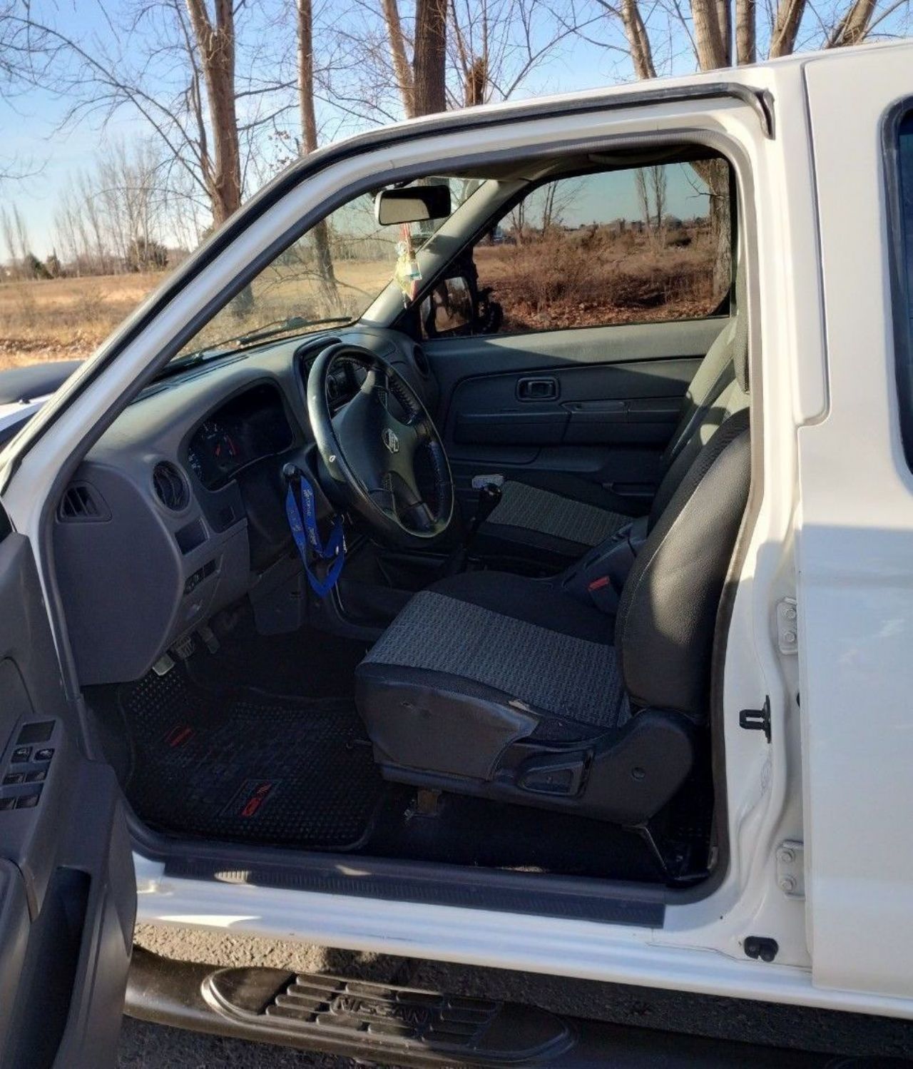Nissan NP 300 Usada en Mendoza, deRuedas
