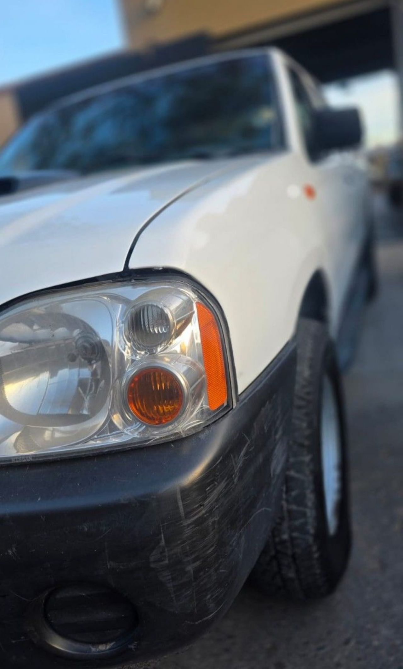 Nissan NP 300 Usada en Mendoza, deRuedas