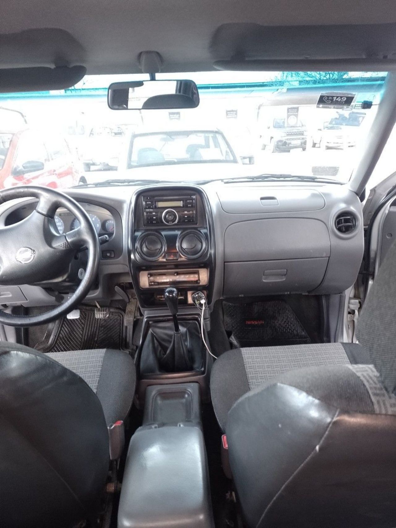 Nissan NP 300 Usada en Mendoza, deRuedas