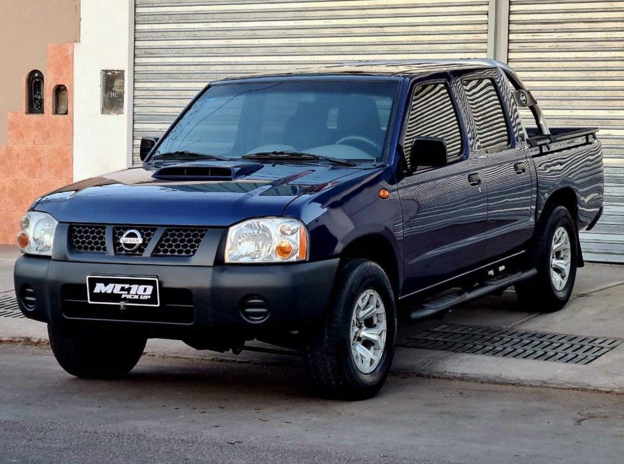 Nissan NP 300 Usada en Mendoza, deRuedas