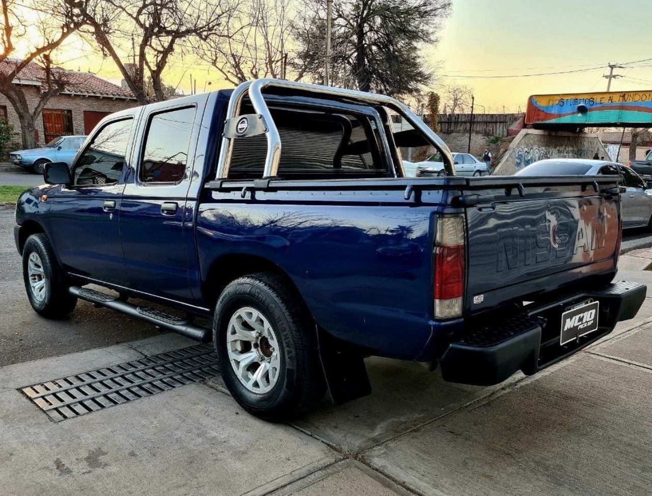 Nissan NP 300 Usada en Mendoza, deRuedas