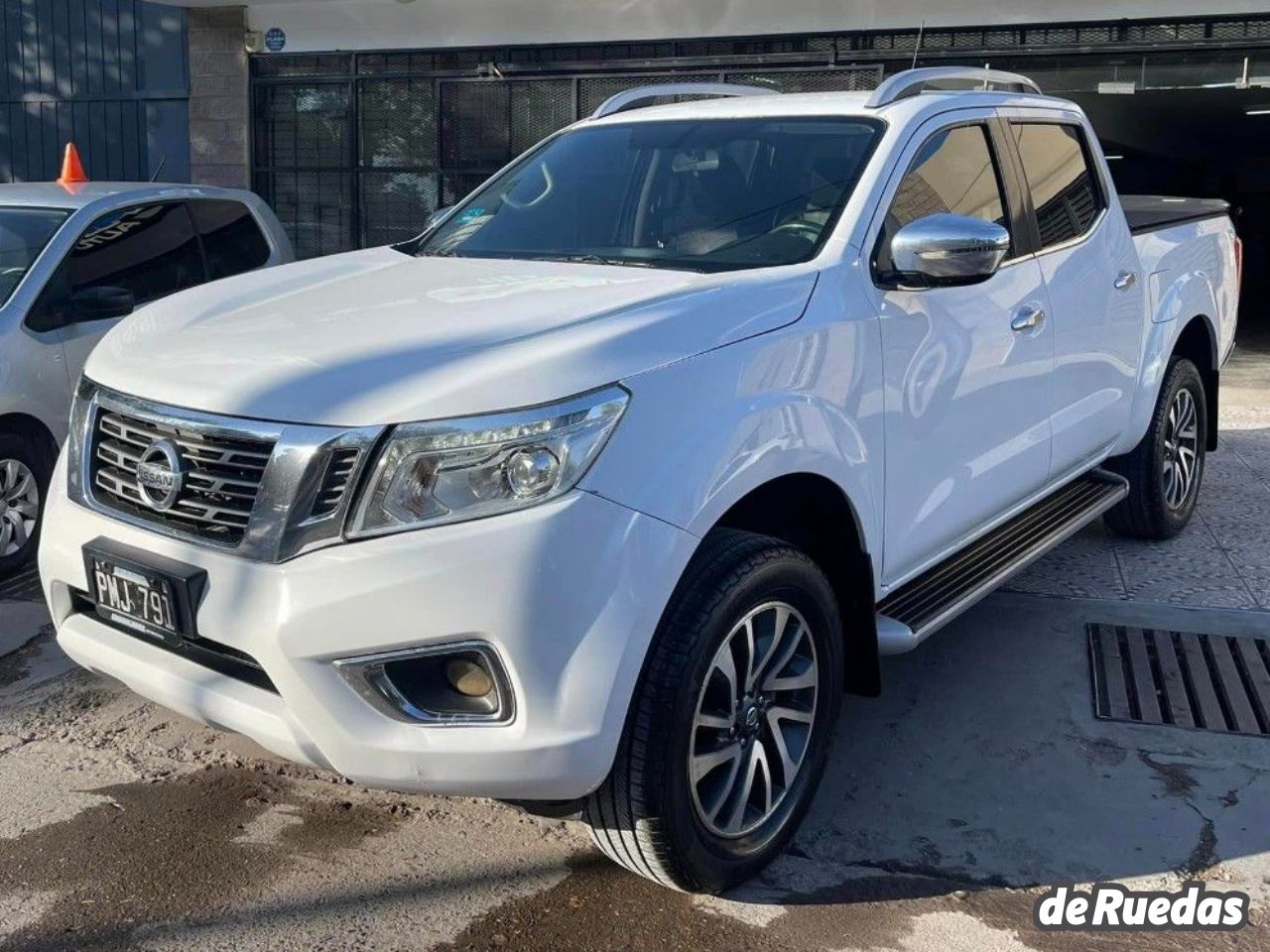 Nissan NP 300 Usada en Mendoza, deRuedas