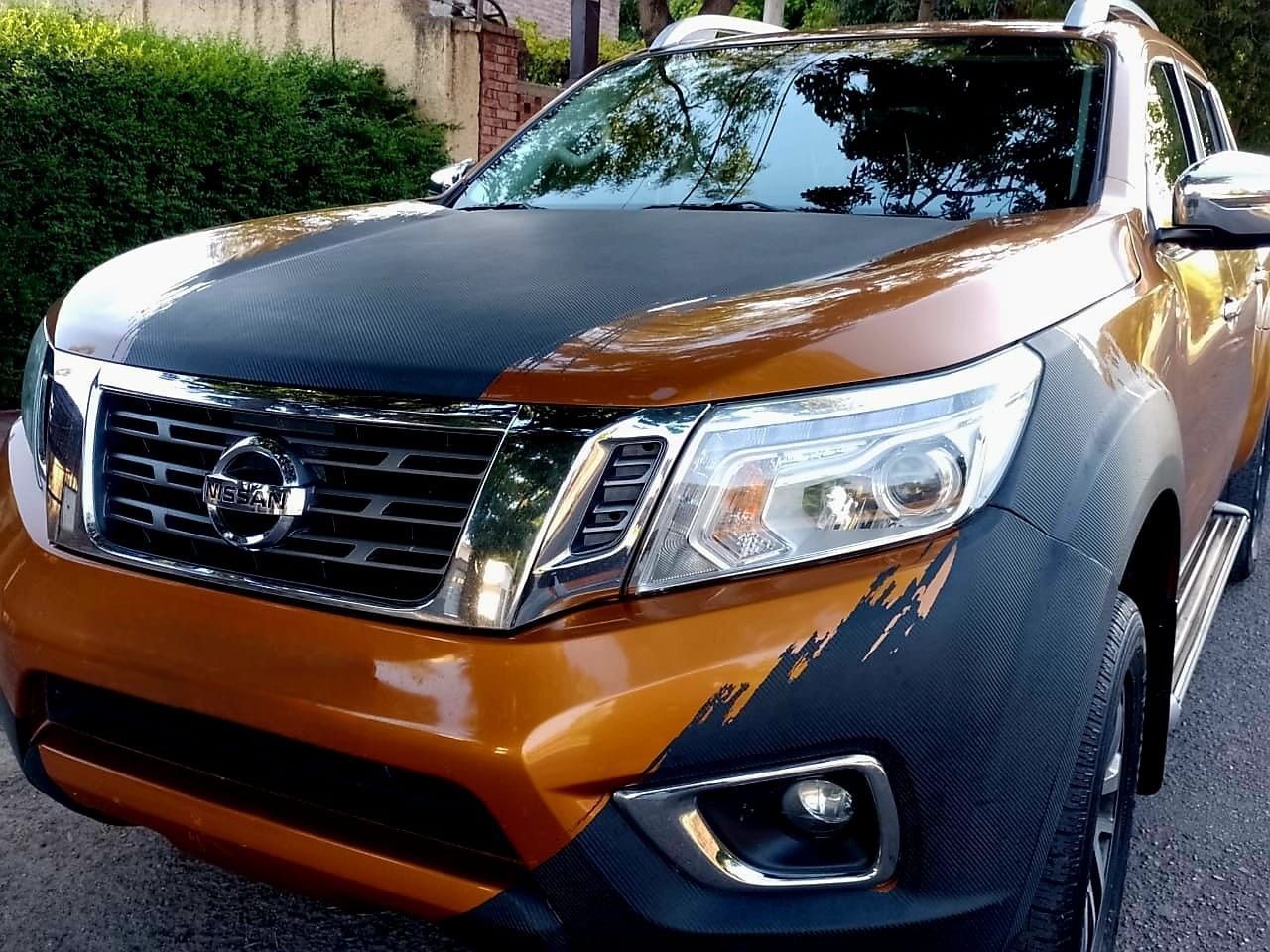 Nissan NP 300 Usada en Mendoza, deRuedas