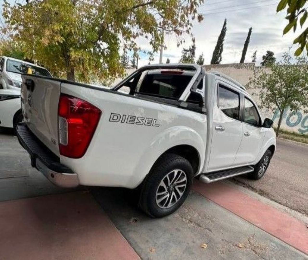 Nissan NP 300 Usada en Mendoza, deRuedas