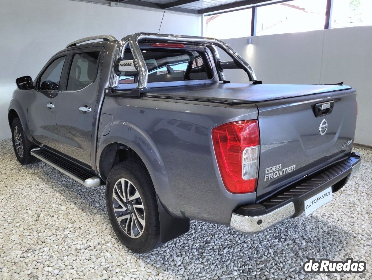 Nissan NP 300 Usada en Córdoba, deRuedas