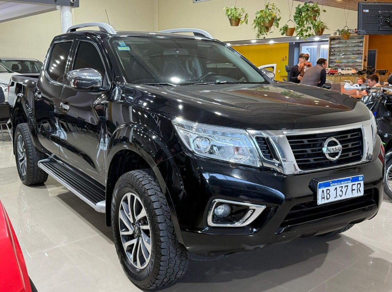 Nissan NP 300 Usada Financiado en San Juan, deRuedas