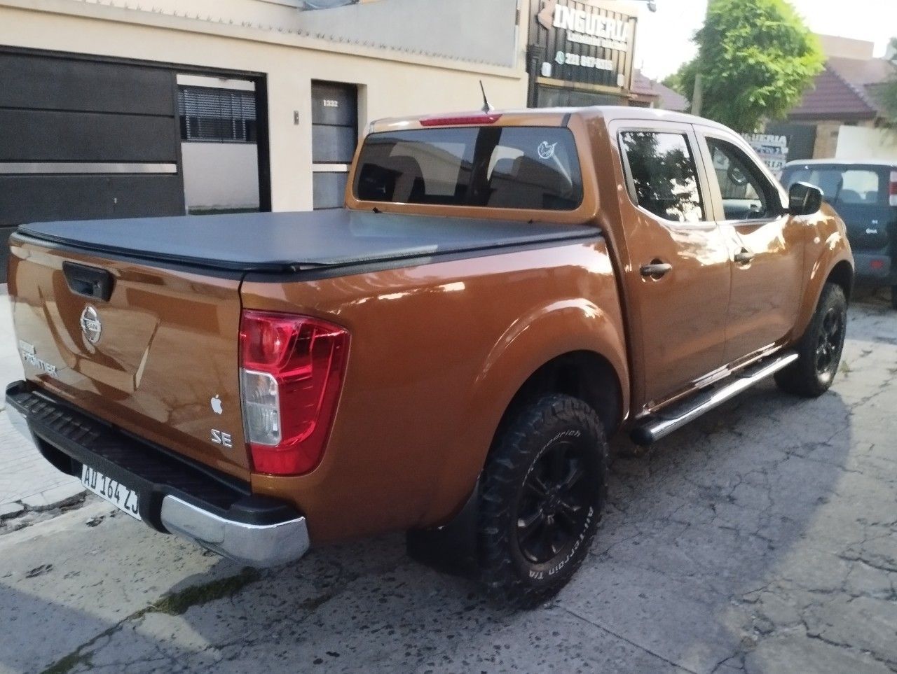 Nissan NP 300 Usada en Mendoza, deRuedas