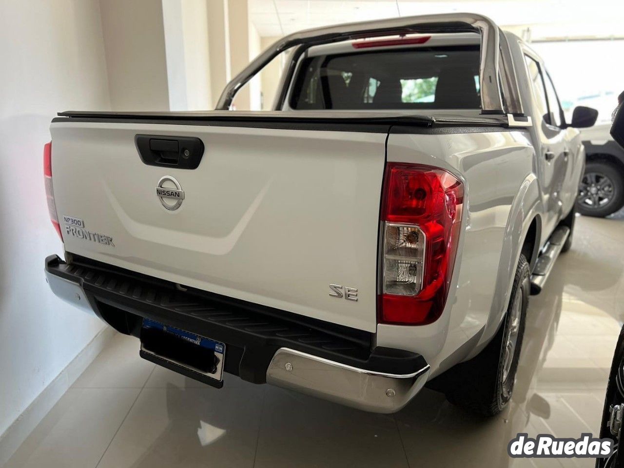 Nissan NP 300 Usada en Mendoza, deRuedas