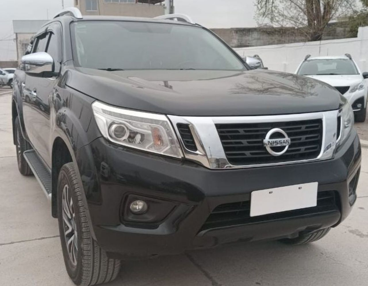 Nissan NP 300 Usada en Córdoba, deRuedas