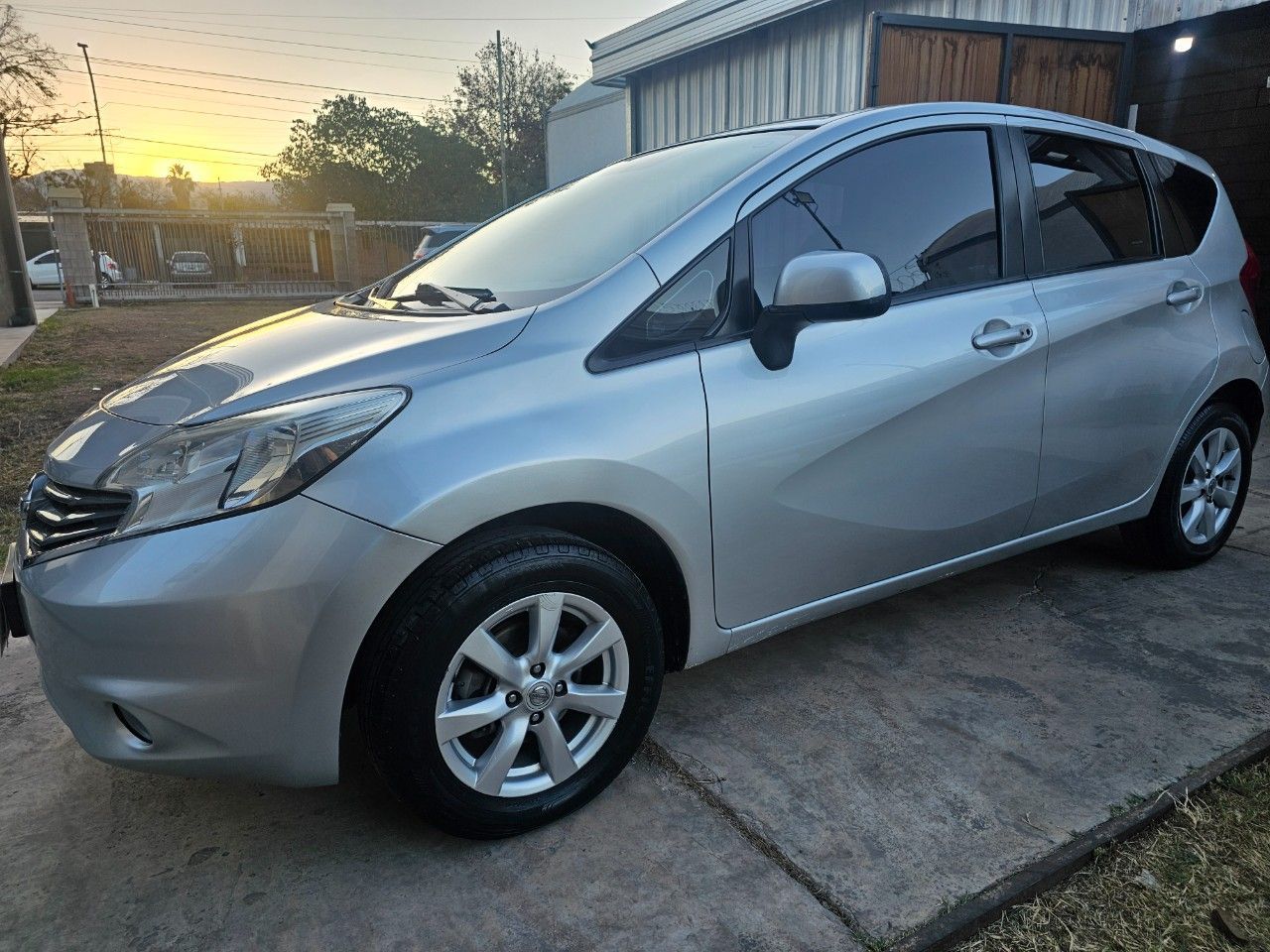 Nissan Note Usado Financiado en Mendoza, deRuedas