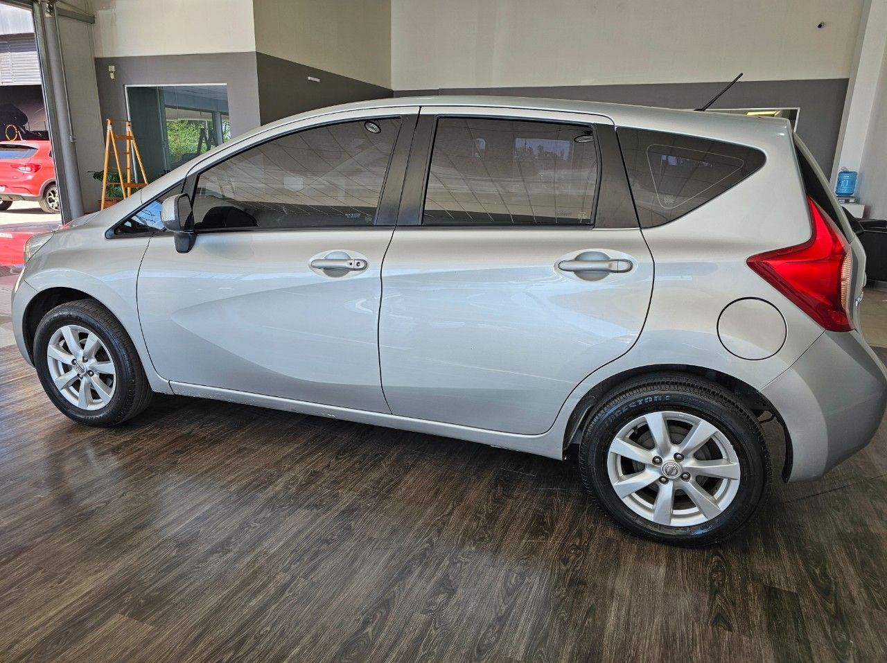 Nissan Note Usado Financiado en Mendoza, deRuedas