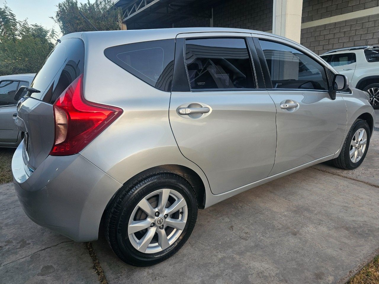 Nissan Note Usado Financiado en Mendoza, deRuedas