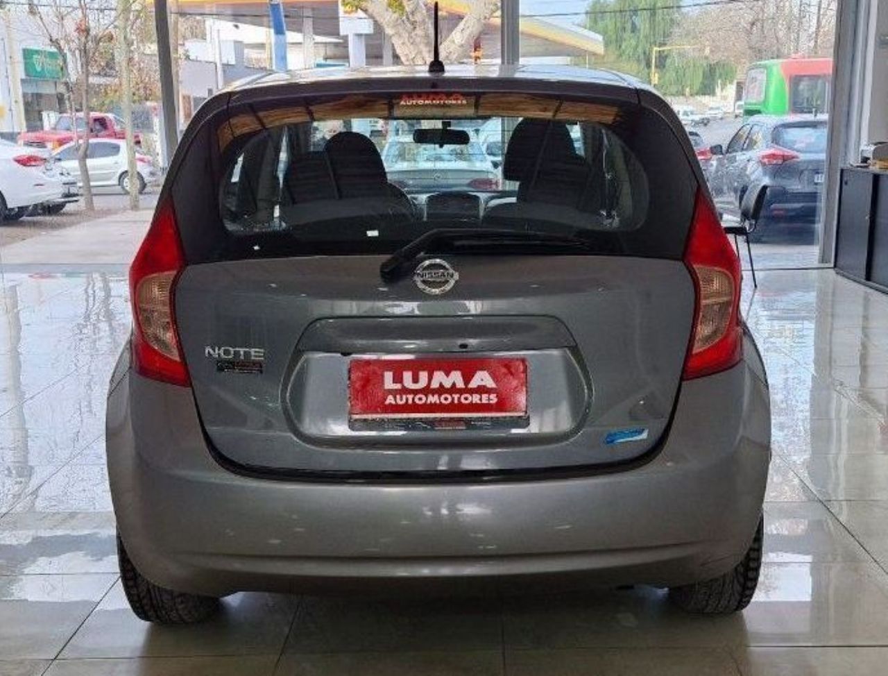 Nissan Note Usado Financiado en Mendoza, deRuedas
