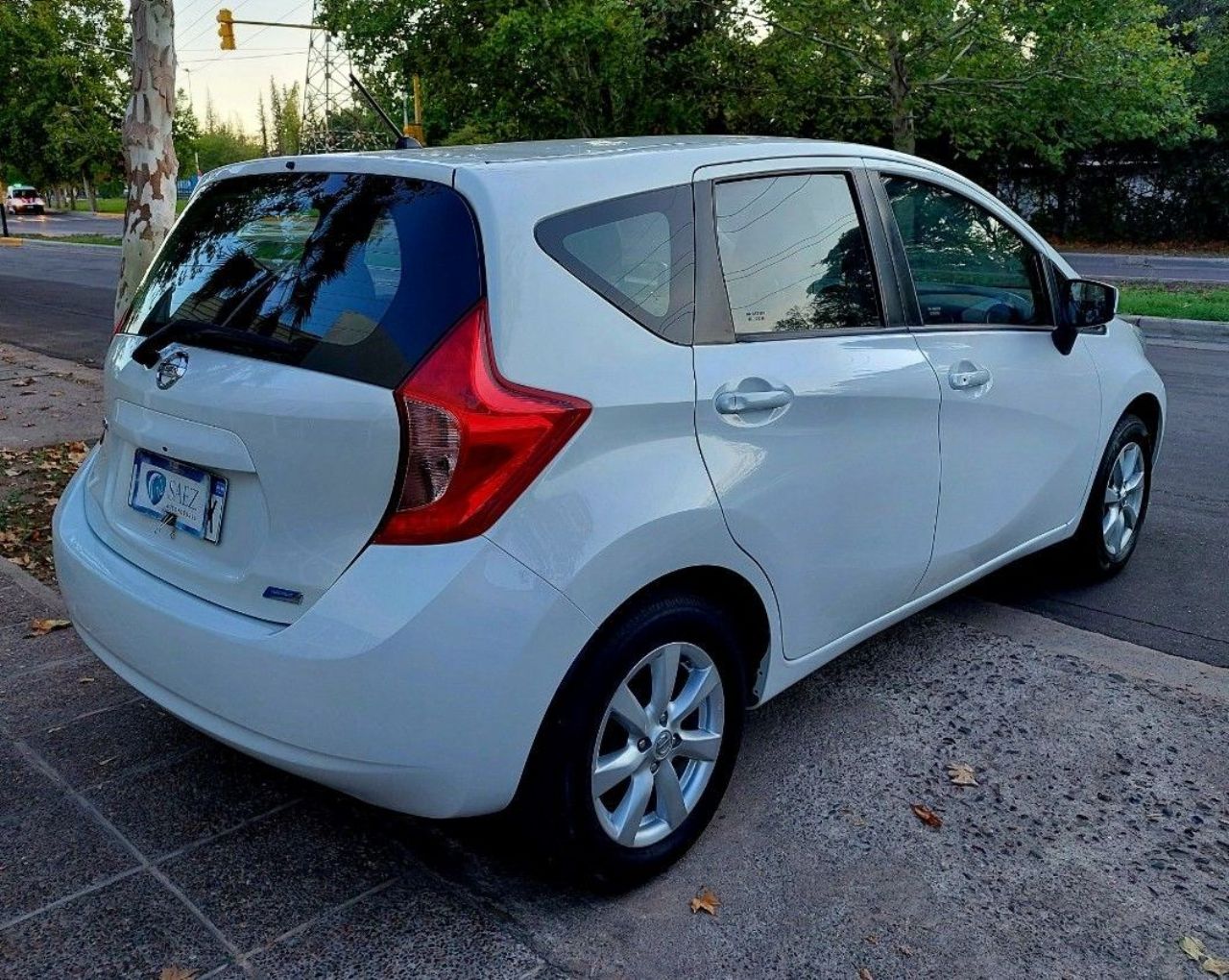 Nissan Note Usado Financiado en Mendoza, deRuedas