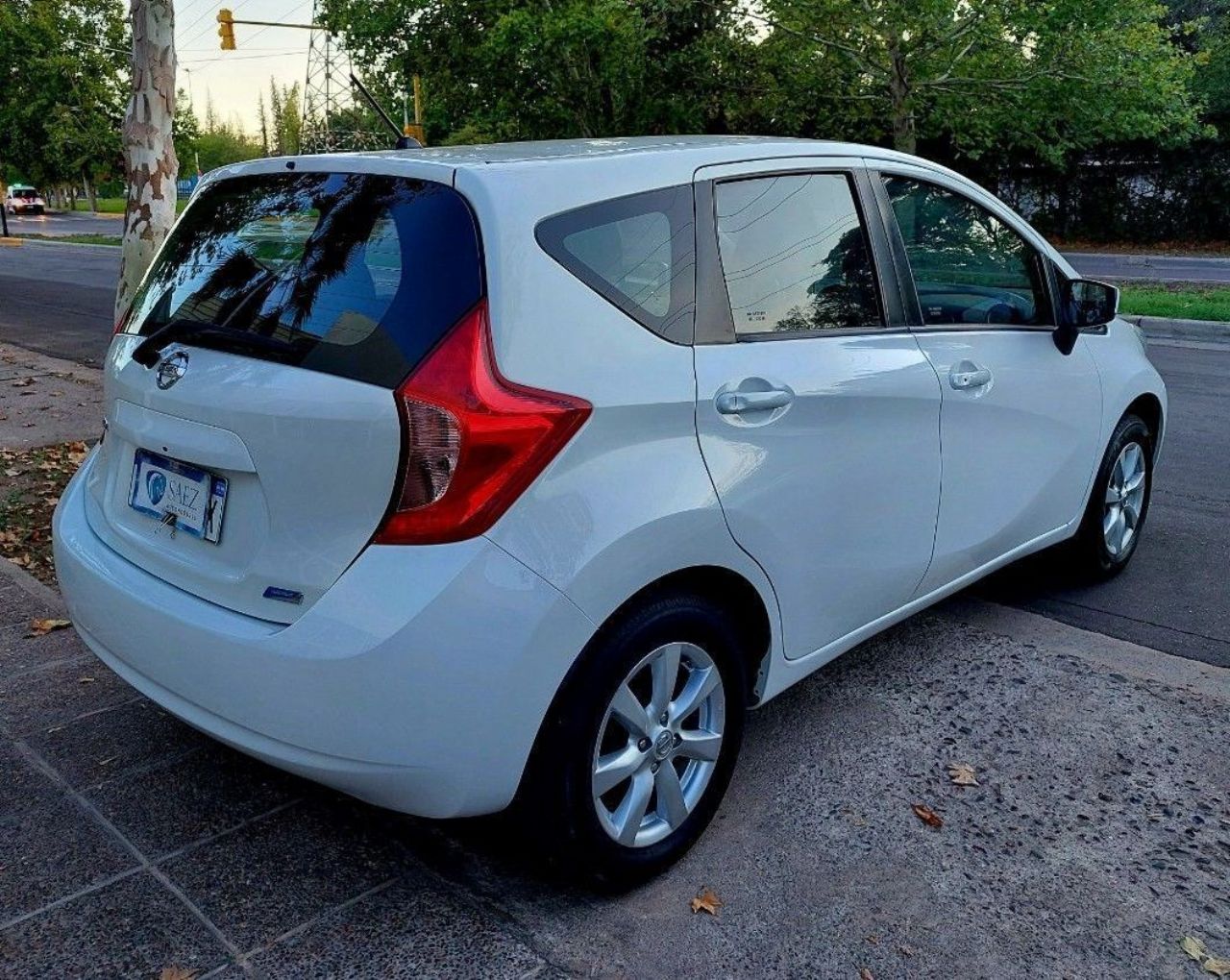 Nissan Note Usado Financiado en Mendoza, deRuedas