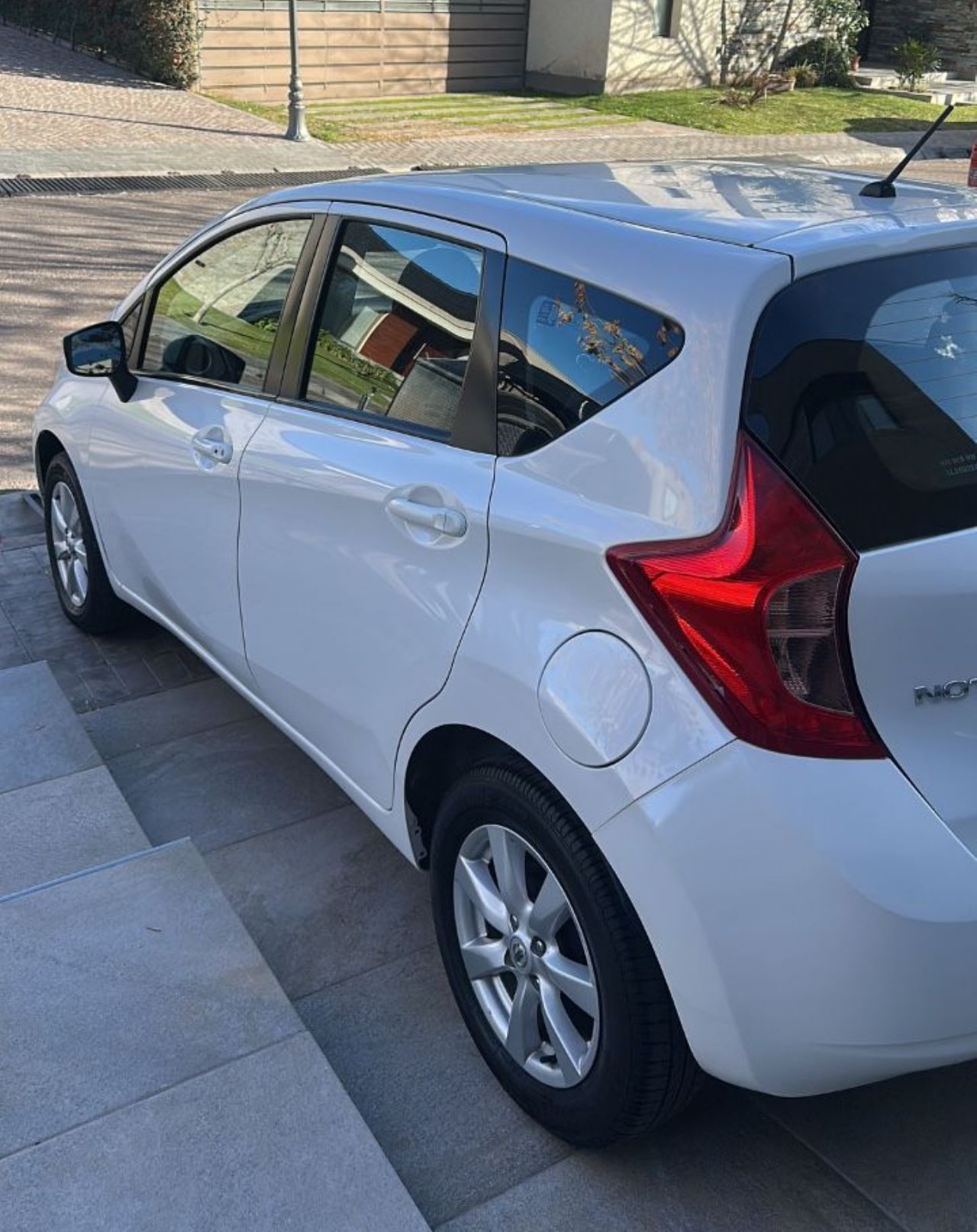 Nissan Note Usado en Mendoza, deRuedas