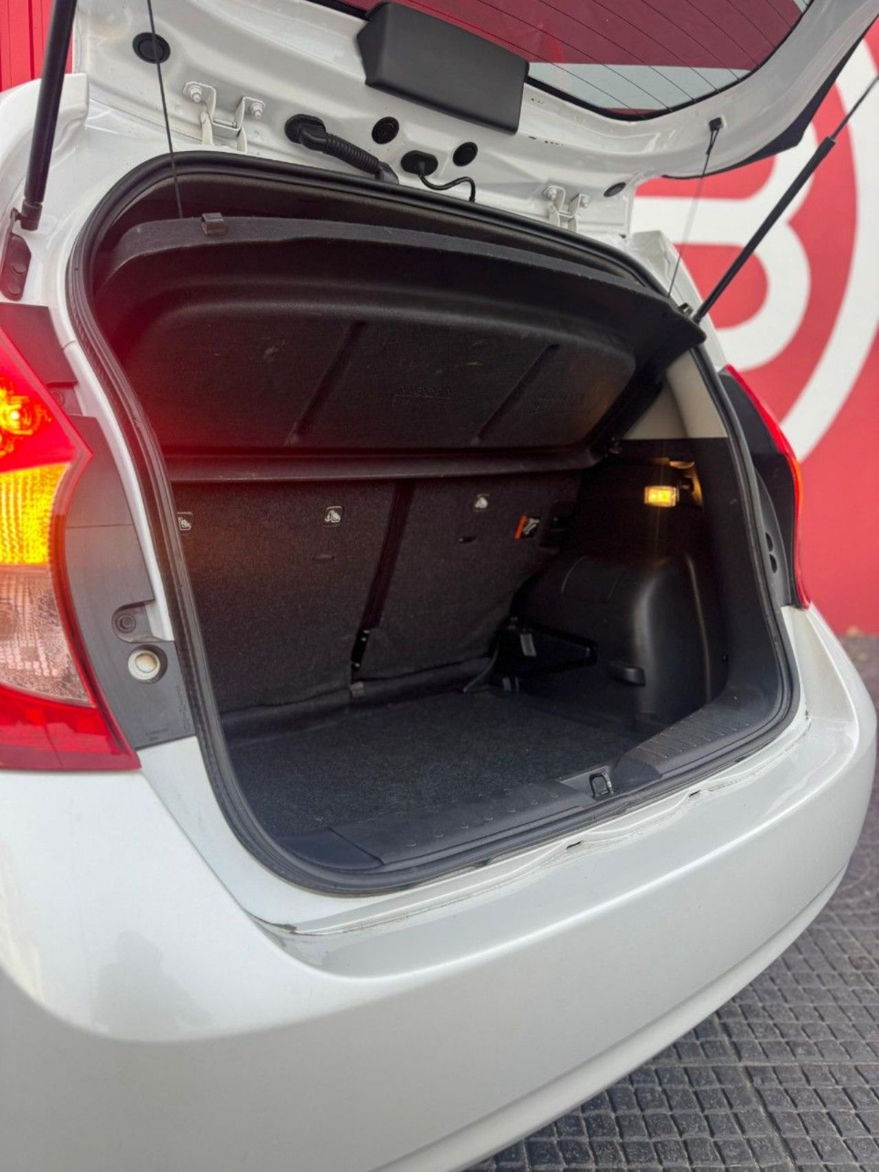 Nissan Note Usado Financiado en Córdoba, deRuedas
