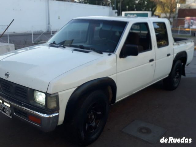 Nissan Pick-Up Usada en Mendoza, deRuedas