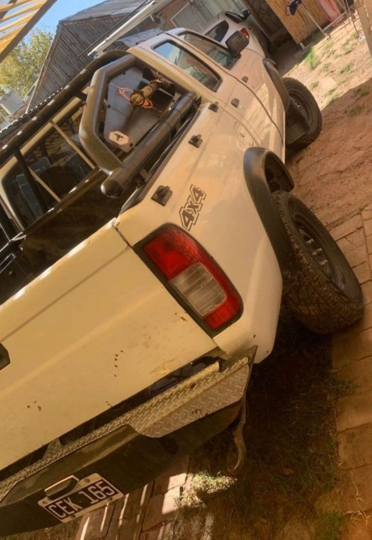Nissan Pick-Up Usada en Mendoza, deRuedas