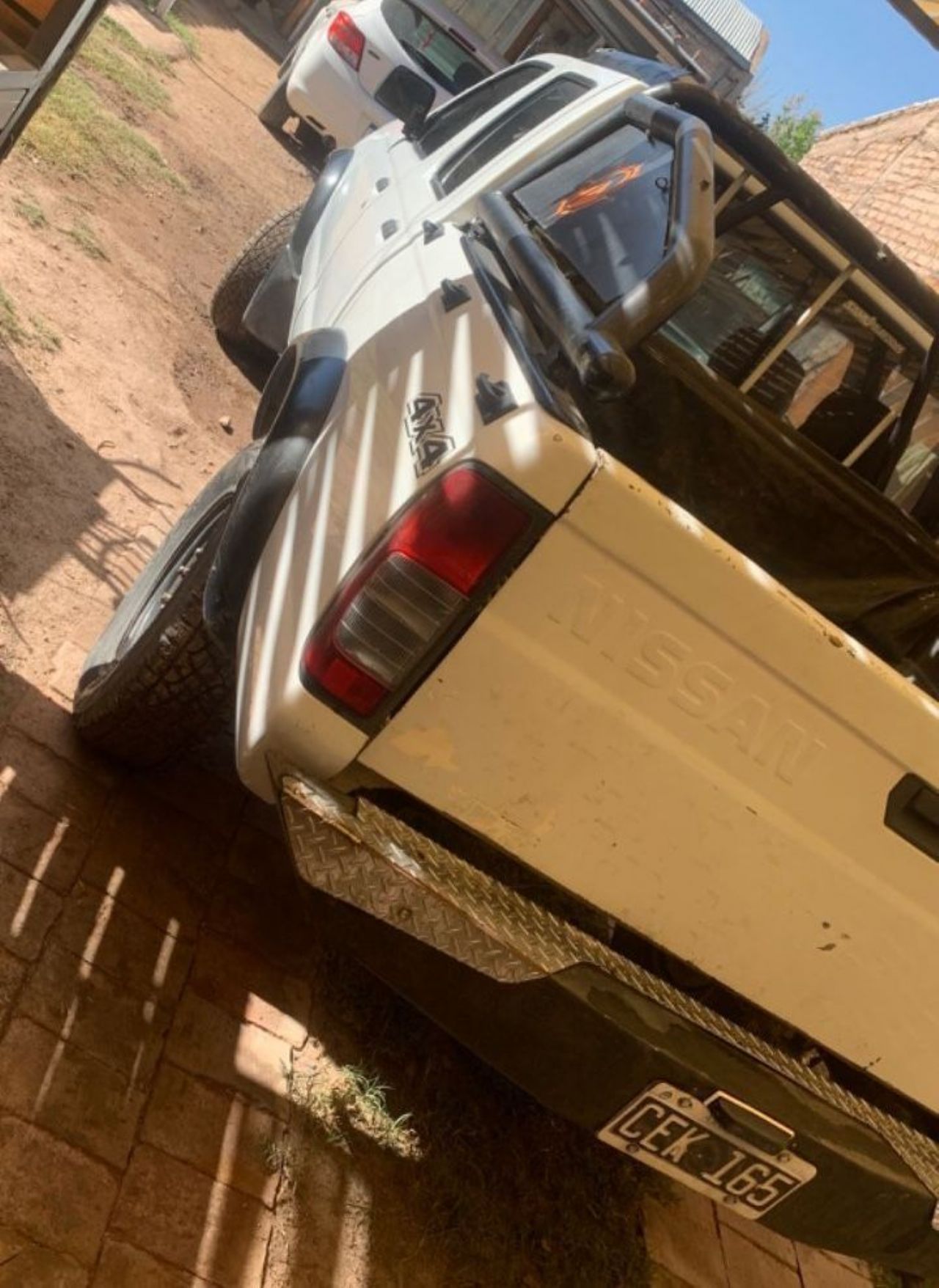 Nissan Pick-Up Usada en Mendoza, deRuedas