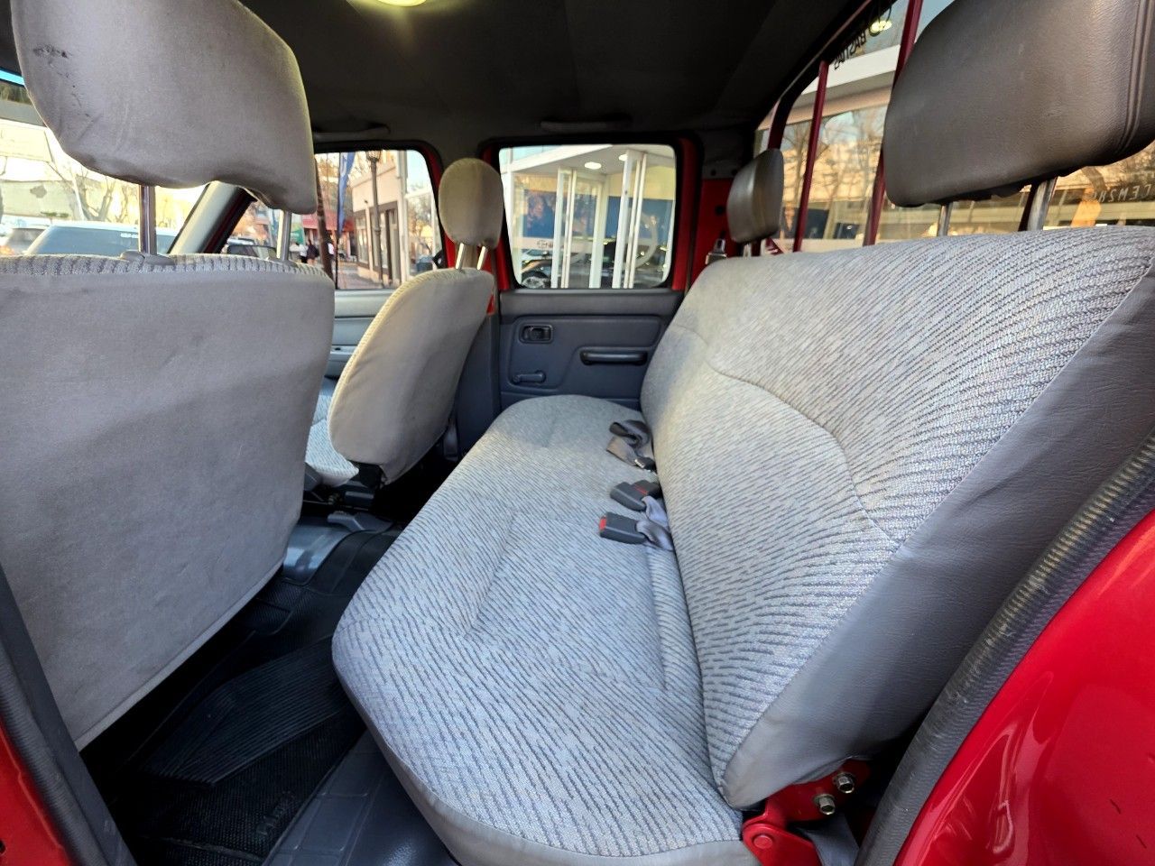 Nissan Pick-Up Usada en Mendoza, deRuedas