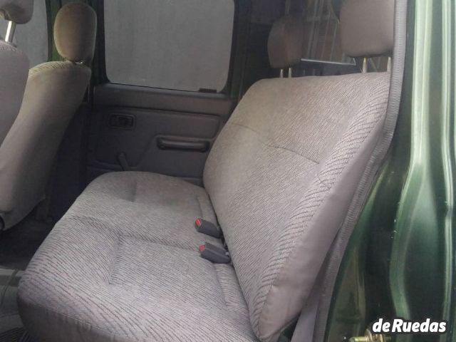 Nissan Pick-Up Usada en Mendoza, deRuedas