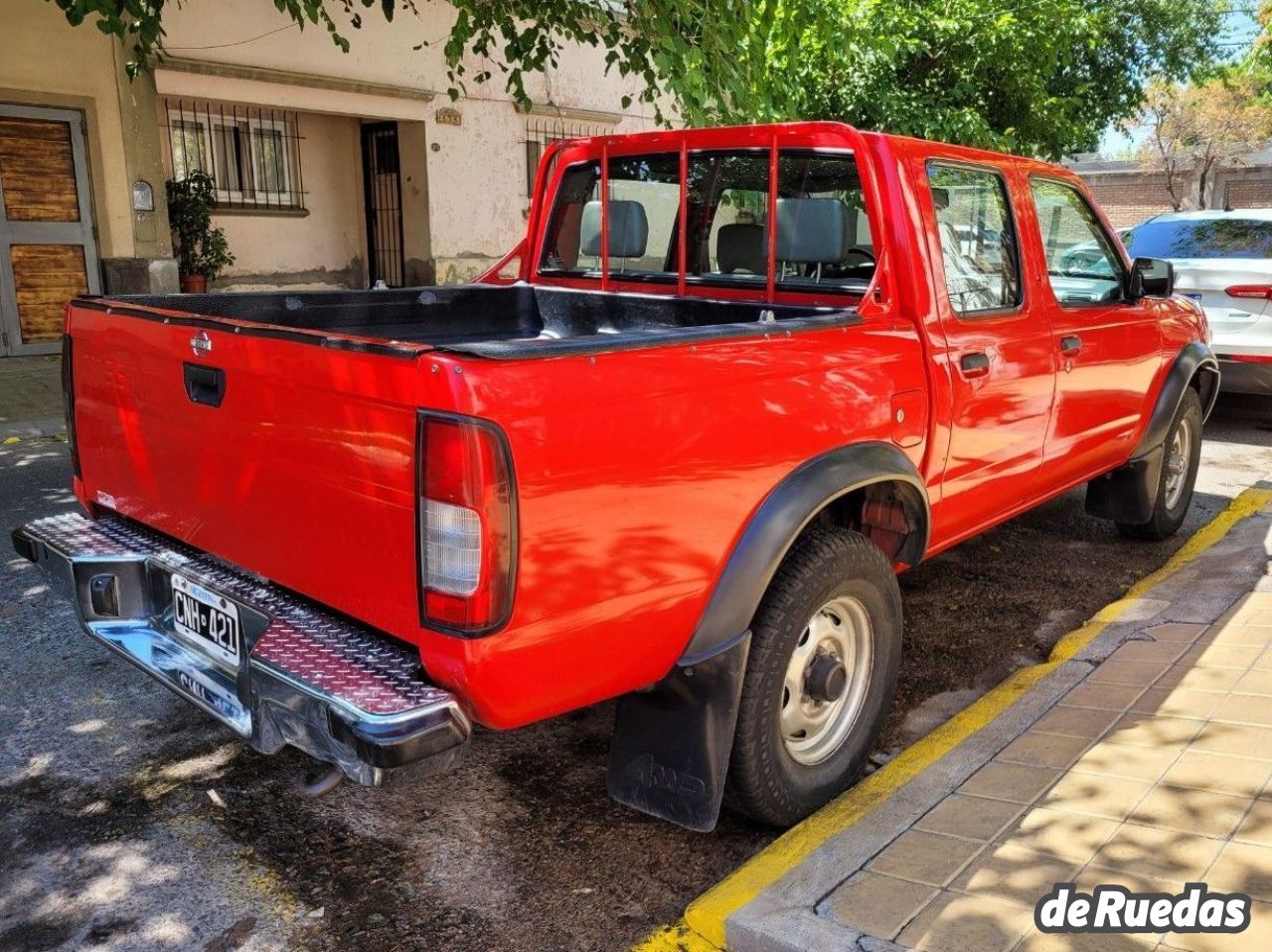 Nissan Pick-Up Usada en Mendoza, deRuedas