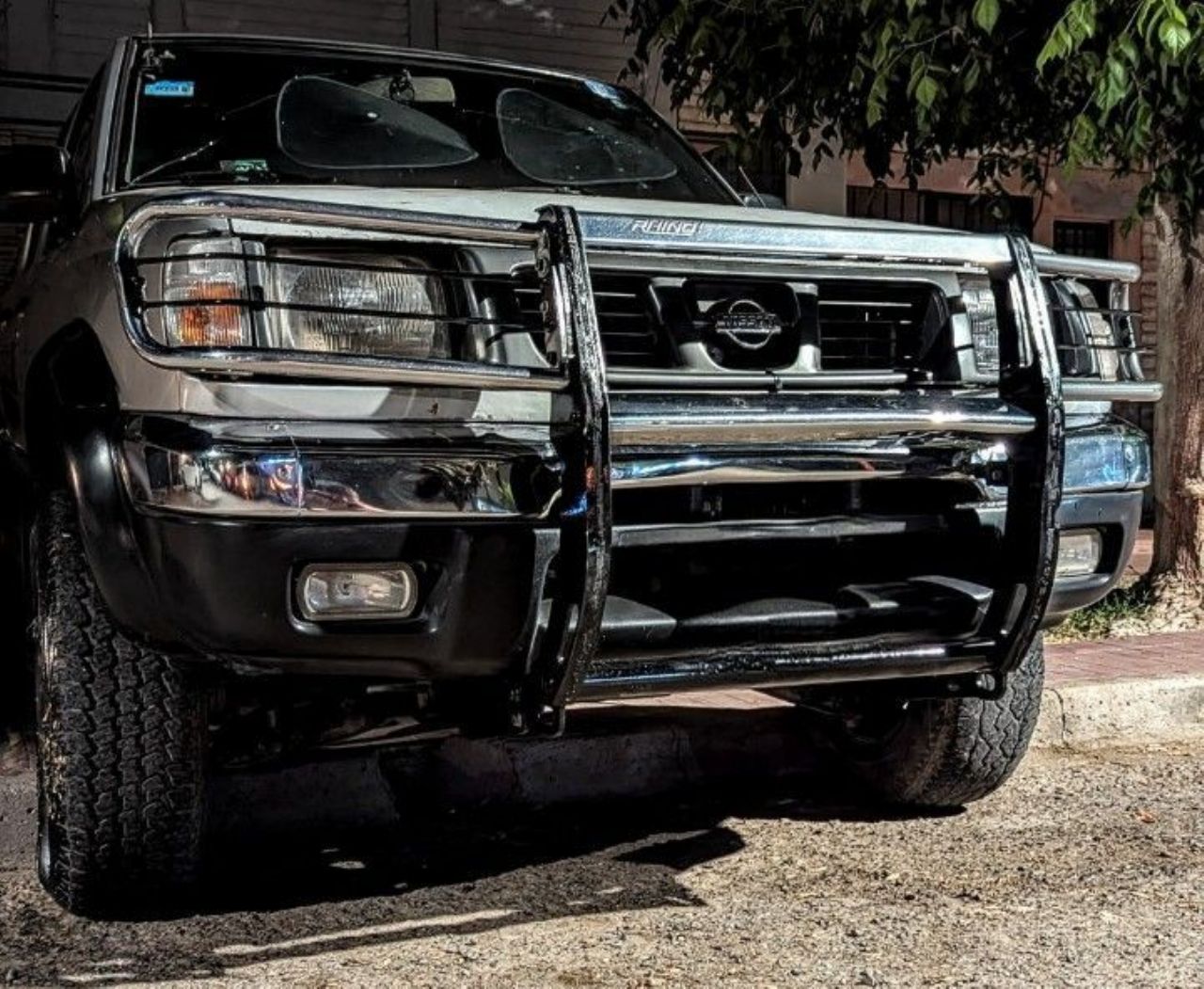 Nissan Pick-Up Usada en Mendoza, deRuedas