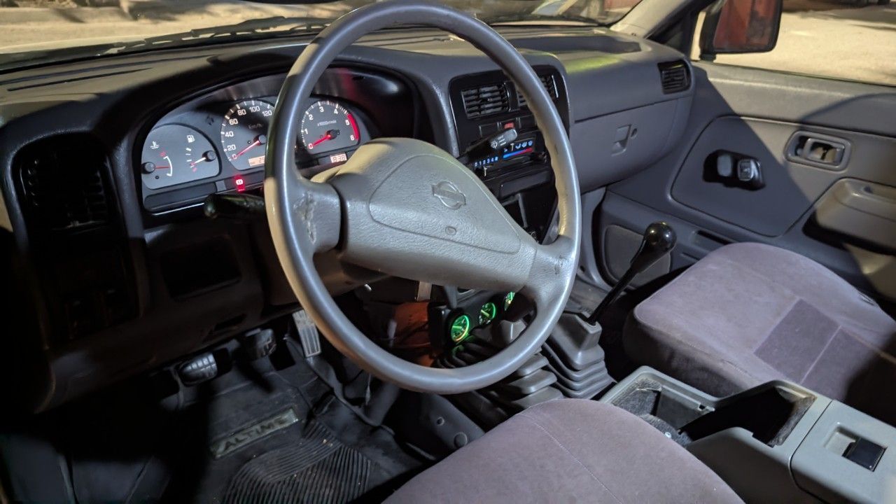 Nissan Pick-Up Usada en Mendoza, deRuedas