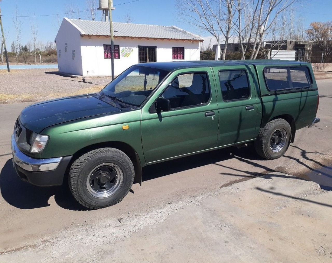 Nissan Pick-Up Usada en Mendoza, deRuedas