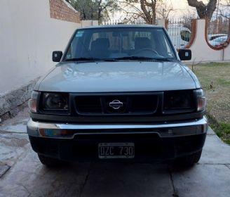 Nissan Pick-Up Usada en Mendoza