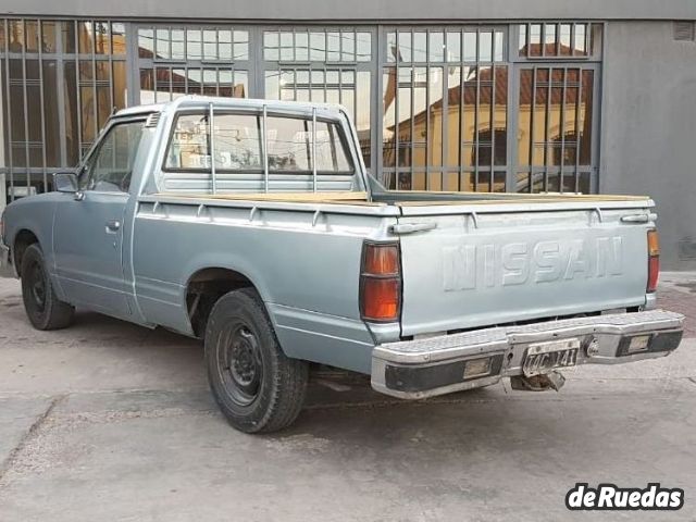 Nissan Pick-up Usada en Mendoza, deRuedas