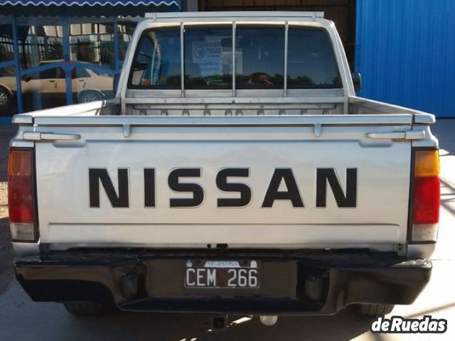 Nissan Pick-up Usada en Mendoza, deRuedas