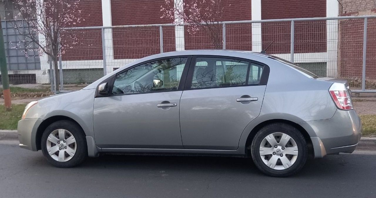 Nissan Sentra Usado en Mendoza, deRuedas