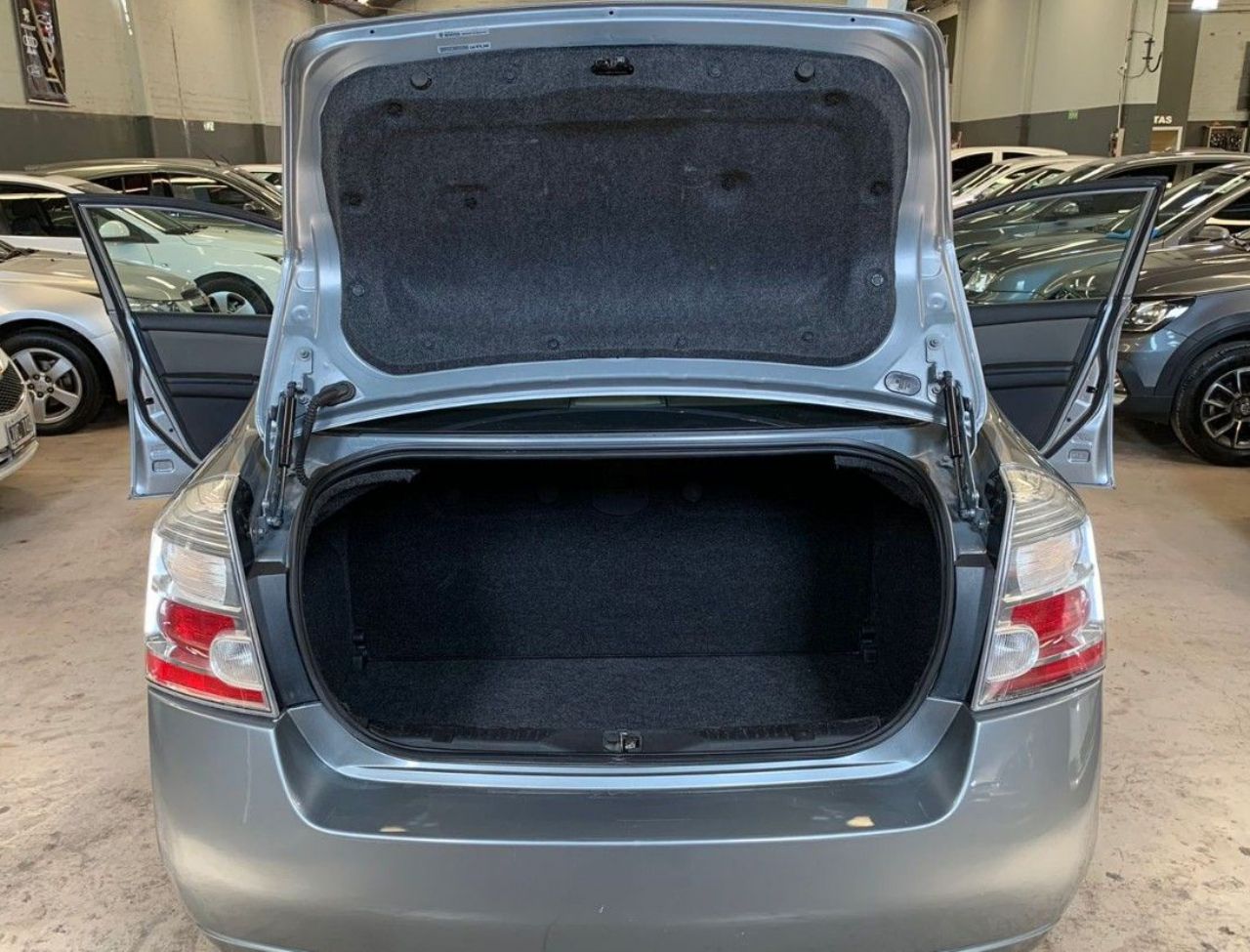 Nissan Sentra Usado en Mendoza, deRuedas