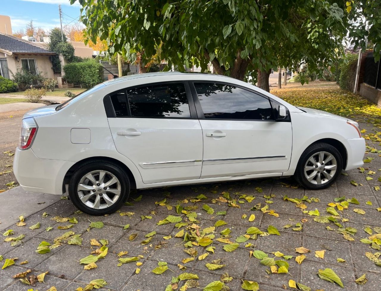Nissan Sentra Usado en Mendoza, deRuedas