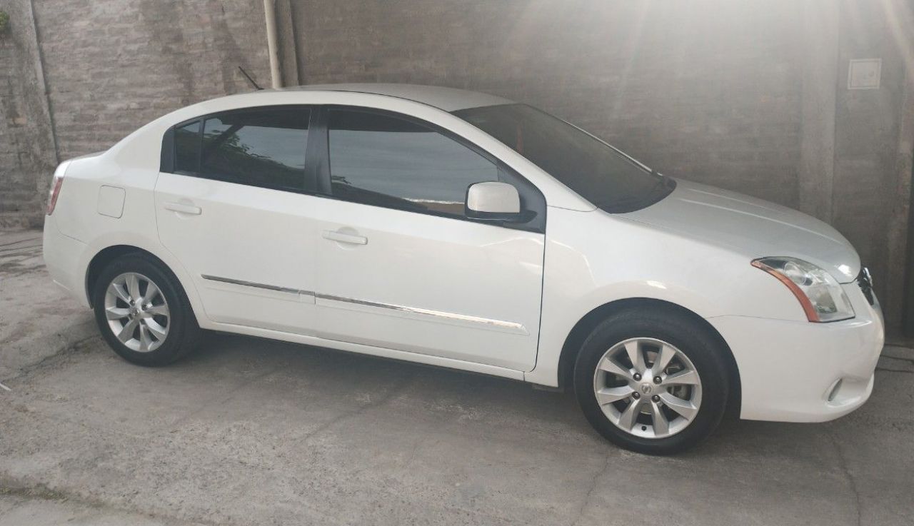 Nissan Sentra Usado en Mendoza, deRuedas