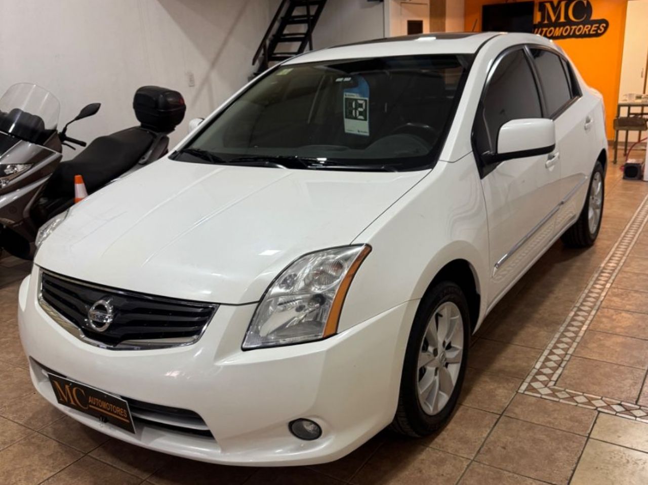 Nissan Sentra Usado Financiado en Mendoza, deRuedas