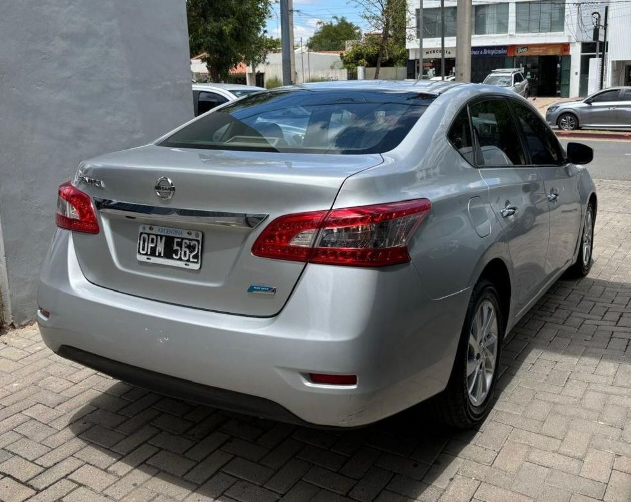 Nissan Sentra Usado Financiado en Córdoba, deRuedas