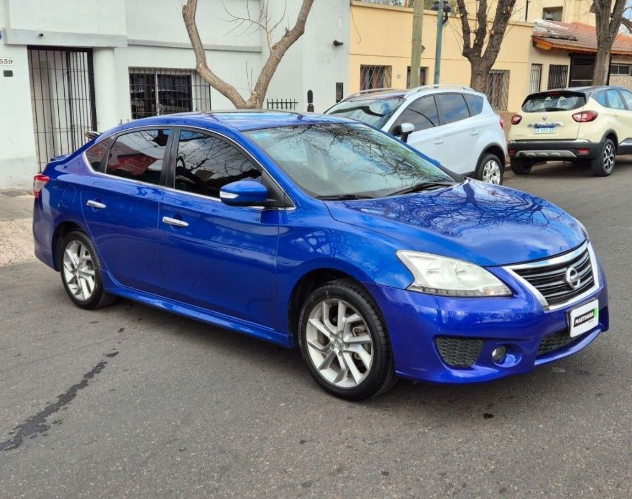 Nissan Sentra Usado Financiado en Mendoza, deRuedas