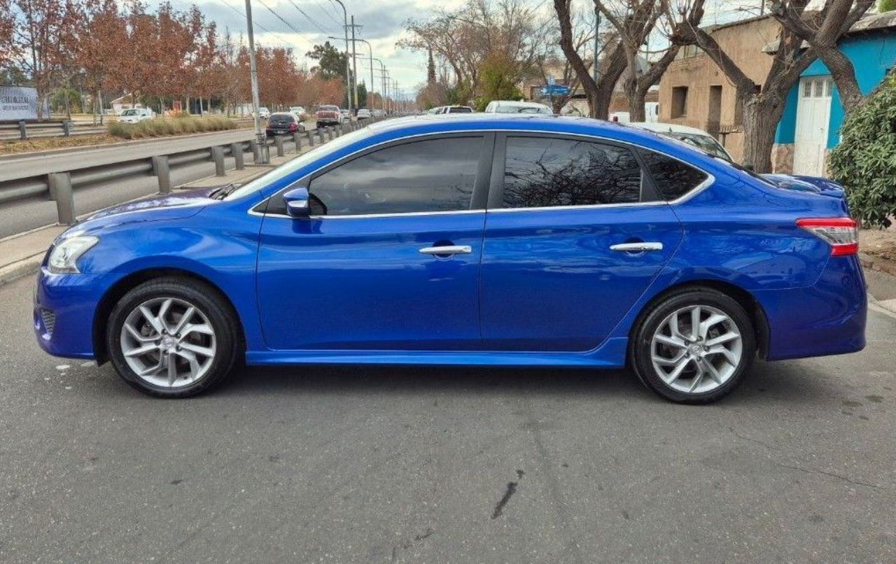 Nissan Sentra Usado Financiado en Mendoza, deRuedas