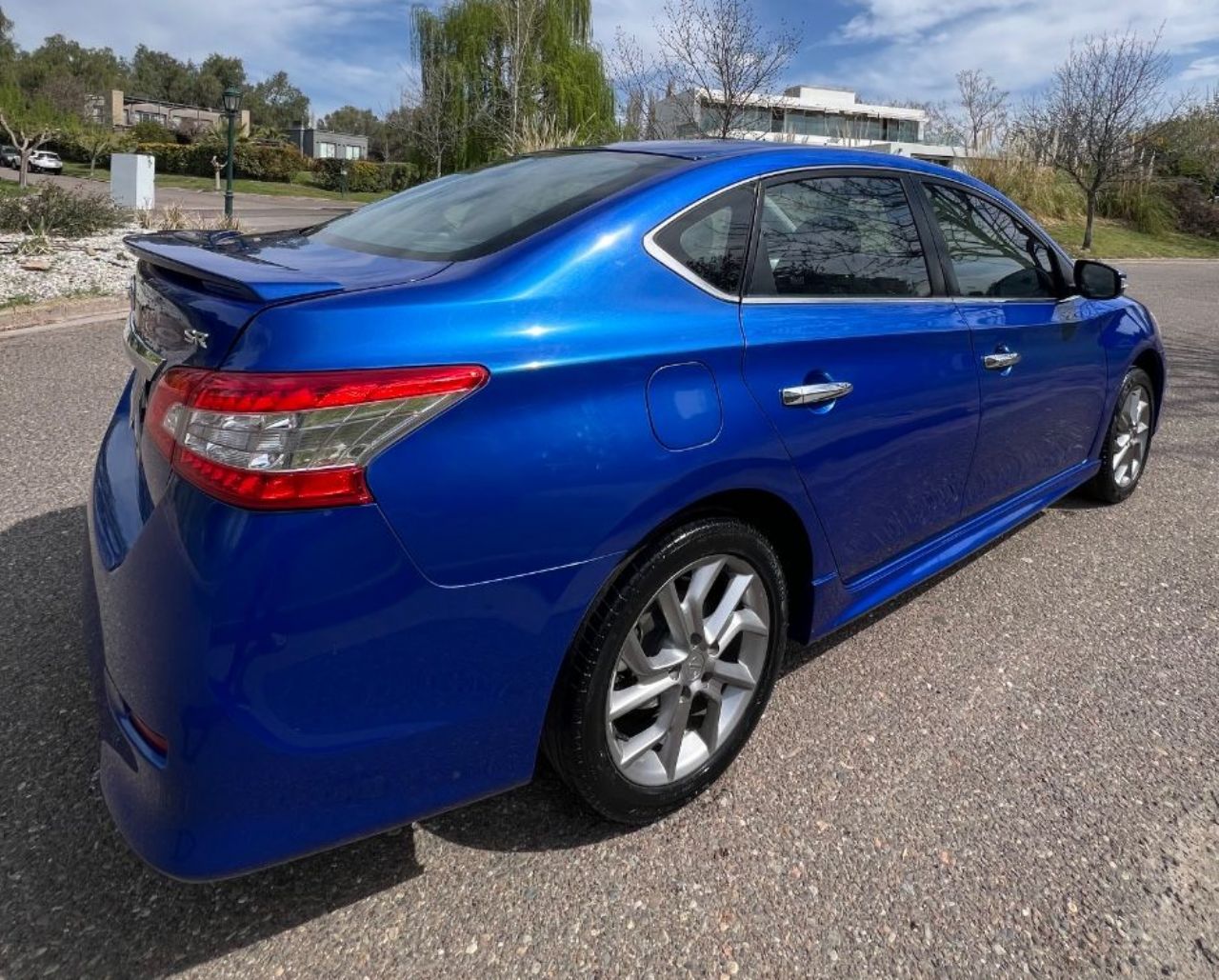 Nissan Sentra Usado en Mendoza, deRuedas